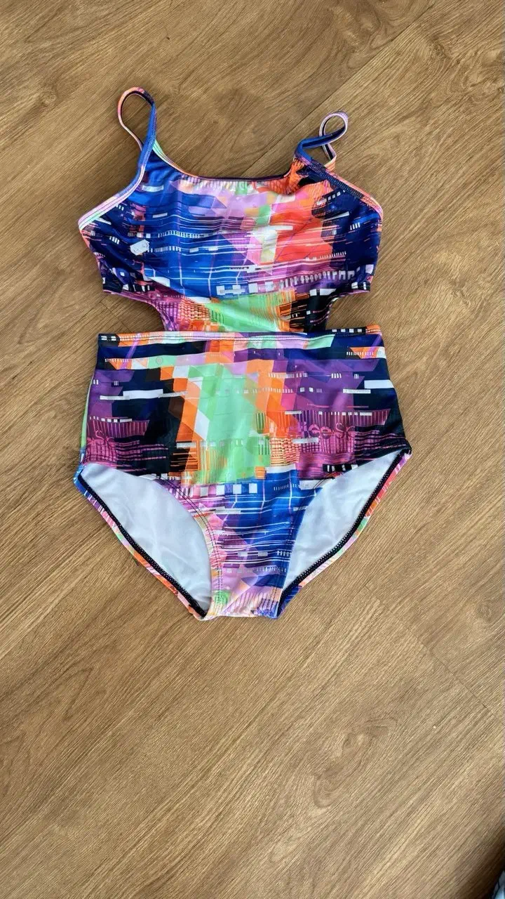 مایو بچه گانه عمده|لباس|مشهد, شهید رضوی|دیوار