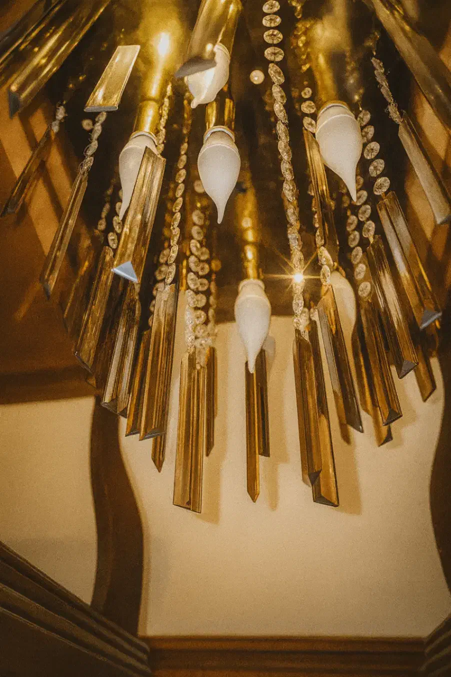 لوستر مربعی|لوستر و چراغ آویز|تهران, استخر|دیوار