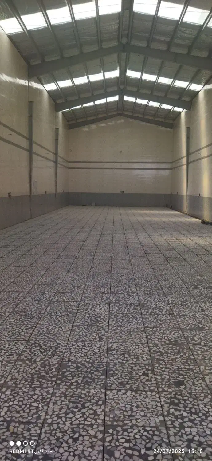 فرروش ویژه سوله300متری /خ امام خمینی/خ بسیج|فروش دفتر صنعتی، کشاورزی، تجاری|اصفهان, رسالت|دیوار