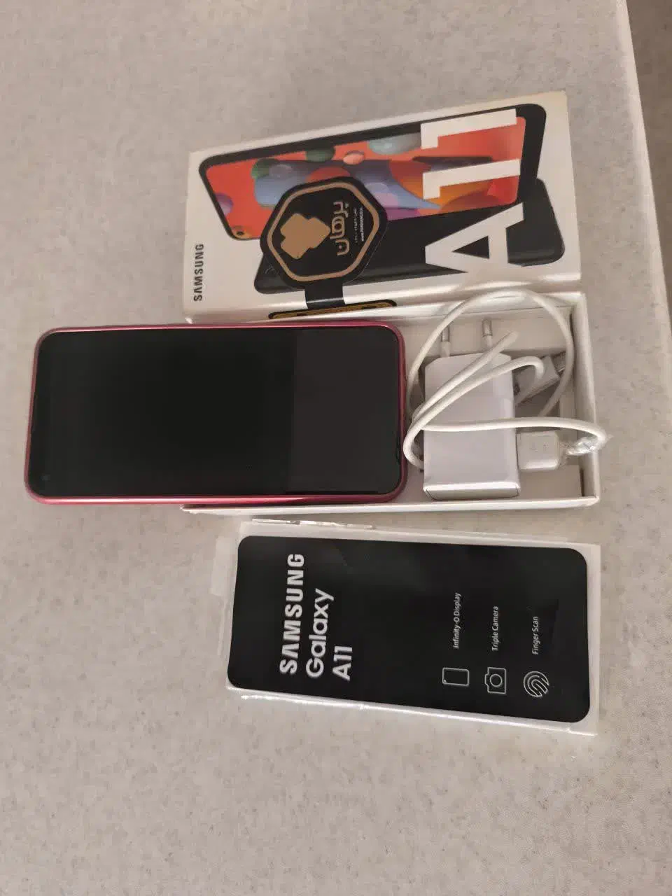 موبایل A11۲۰۲۲ تمیز و به شرط سالمی و خانگی هستم|موبایل|آران و بیدگل, |دیوار