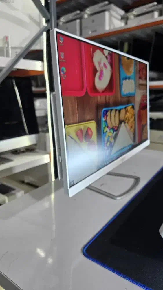 ال این وان های سفید *آکبند*|رایانه رومیزی|اهواز, نادری|دیوار