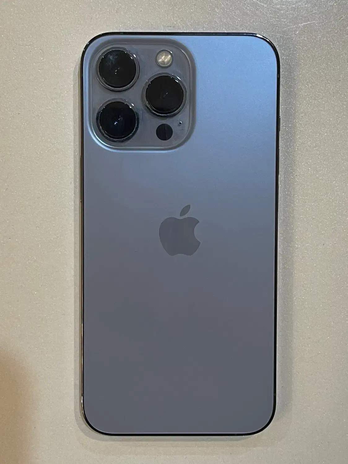 Iphone 13 pro 256Gb ابی سالم و تمیز|موبایل|تهران, تهرانسر شرقی|دیوار