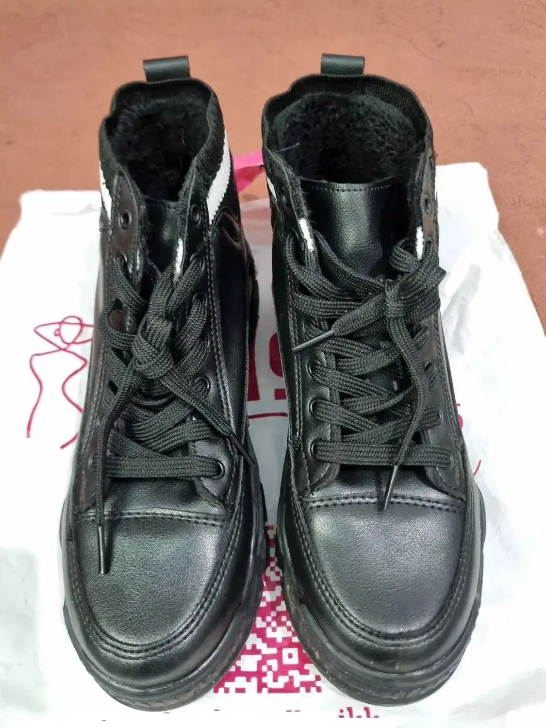 flet ترک|کیف، کفش، کمربند|جیرفت, |دیوار