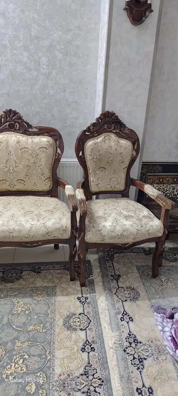 مبل نه نفره تمیز|مبلمان خانگی و میز عسلی|الوند, |دیوار