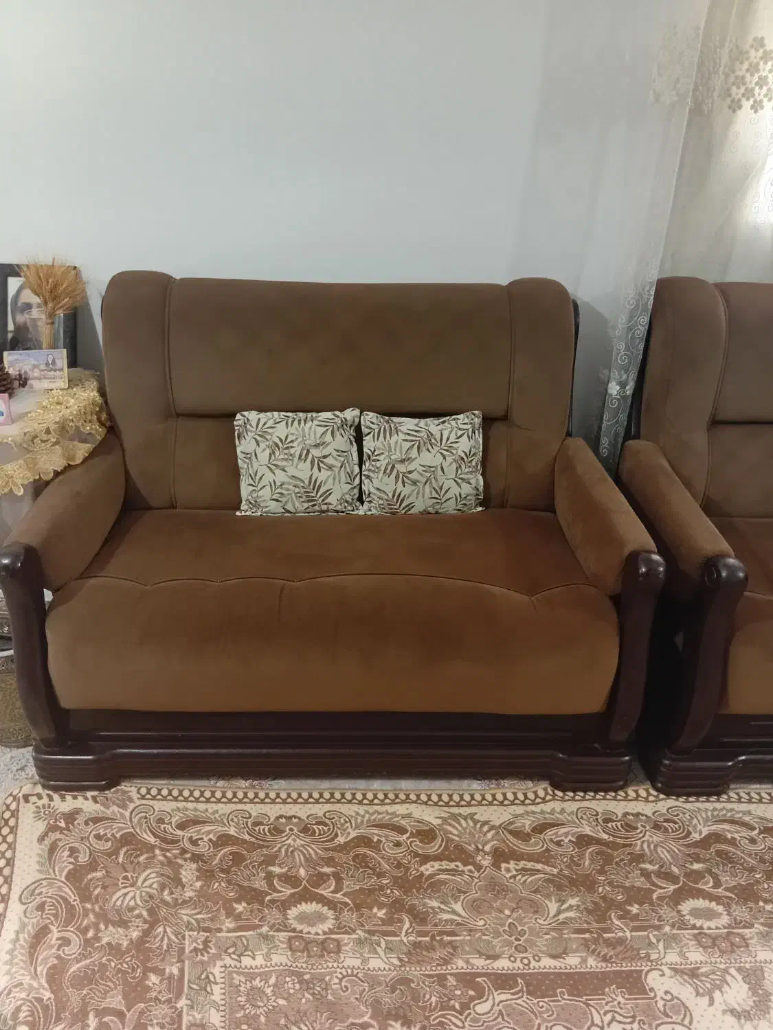 مبل هفت نفره تمیز با چوب خوب|مبلمان خانگی و میز عسلی|زرگرشهر, |دیوار