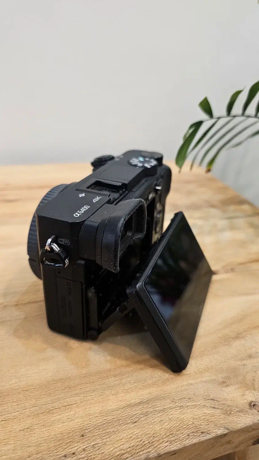 دوربین a6400 با لنز سیگما ۳۰ و سیگما ۱۶|دوربین عکاسی و فیلم‌برداری|تهران, دهکده المپیک|دیوار