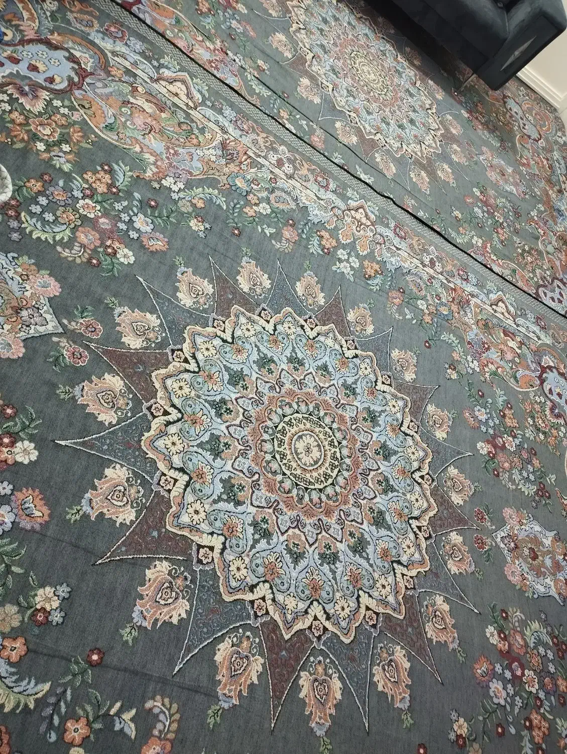 دوعددروفرشی درحدنو12متری|روفرشی|سنندج, |دیوار