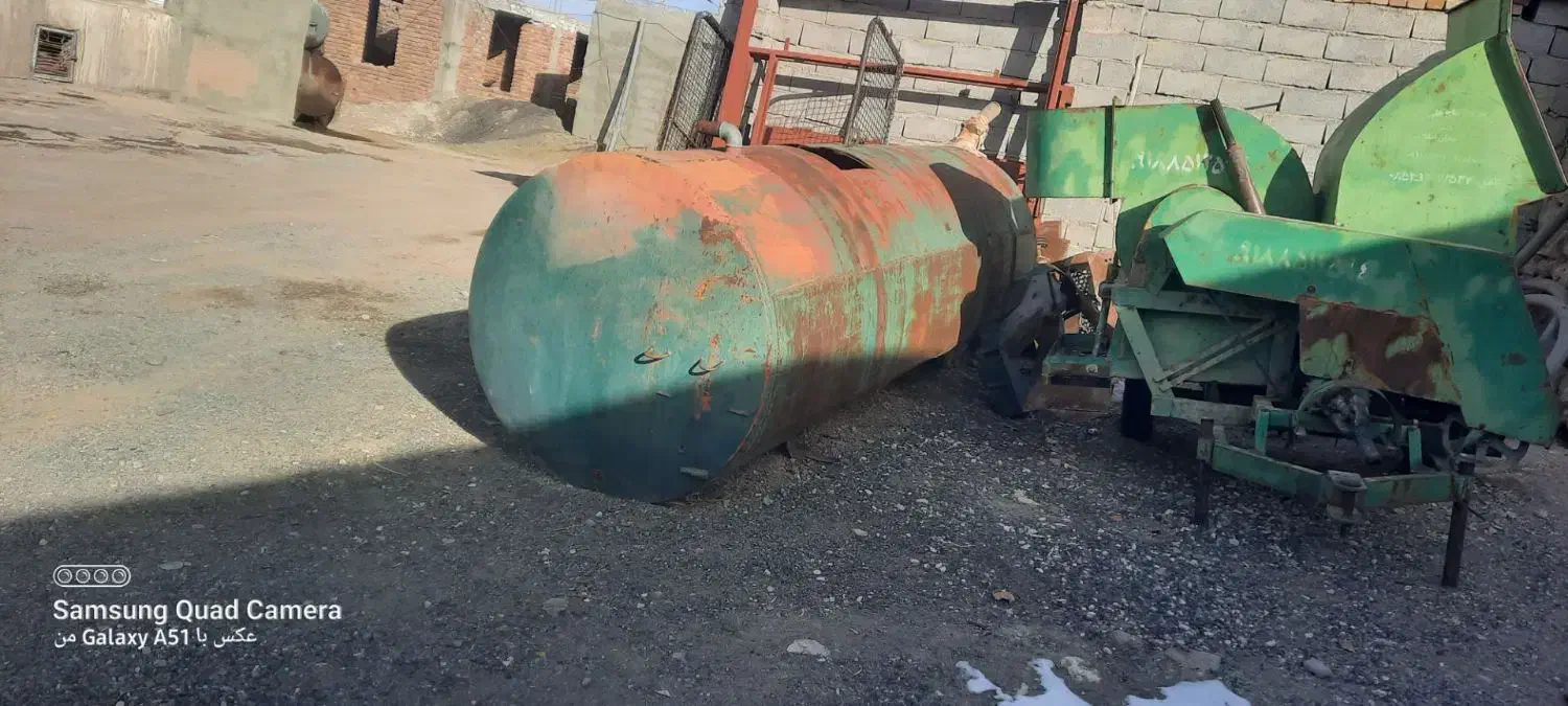 تانک|ماشین‌آلات صنعتی|قروه, |دیوار