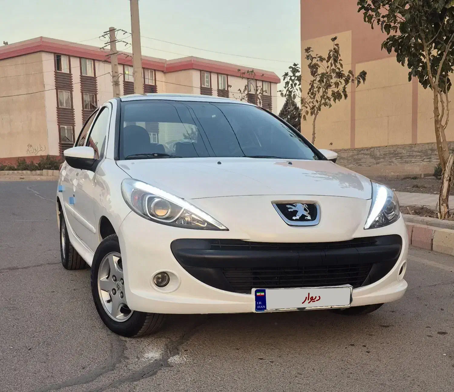 پژو ۲۰۷پانوراما مدل ۱۴۰۱ درحد صفر|خودرو سواری و وانت|پرند, فاز ۶|دیوار