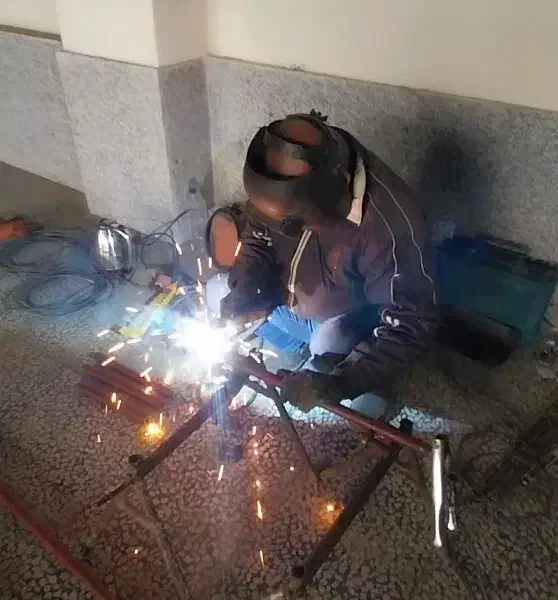 تاسیسات ساختمان،لوله کشی گاز، آب و فاضلاب،شوفاژ|خدمات پیشه و مهارت|رشت, دباغیان|دیوار