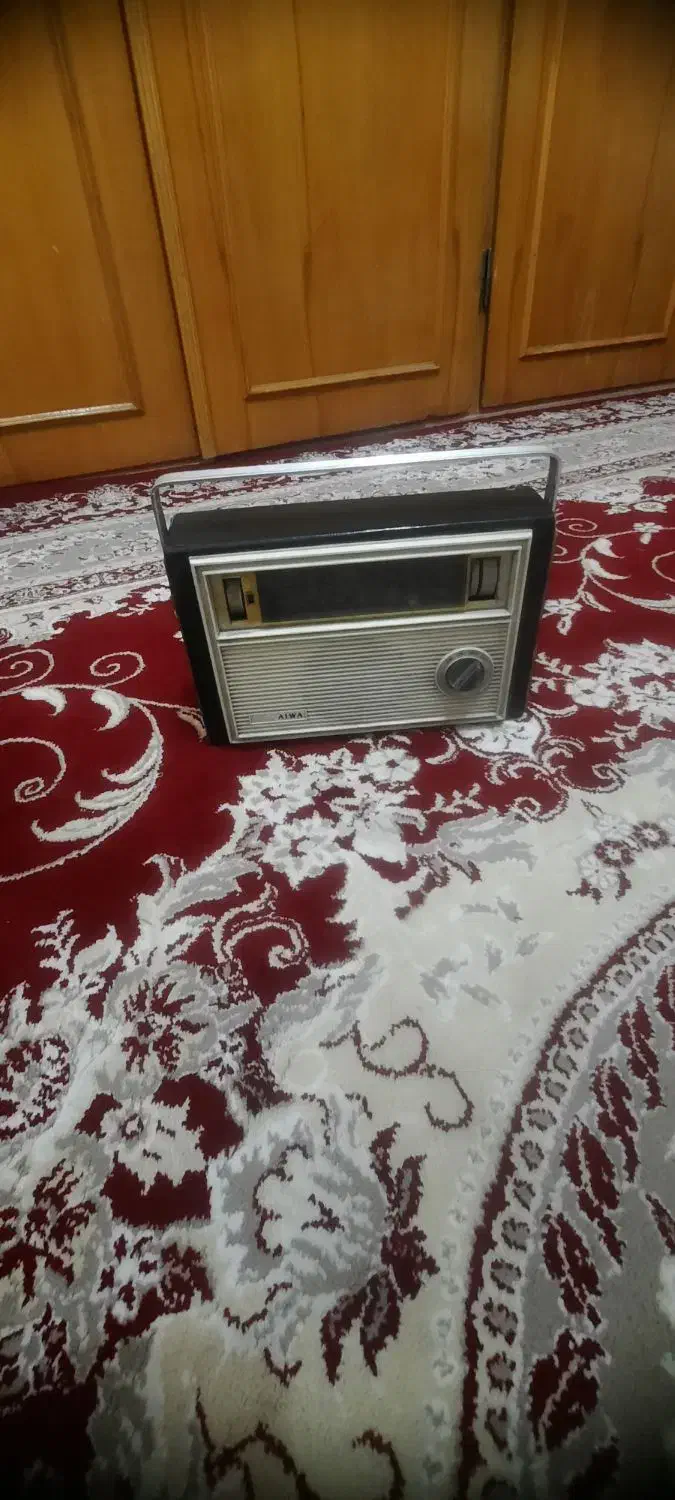 رادیو|صوتی و تصویری|دامغان, |دیوار