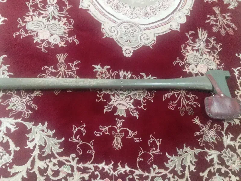 تبر آمریکایی|ابزارآلات|نجف‌آباد, یزدانشهر|دیوار