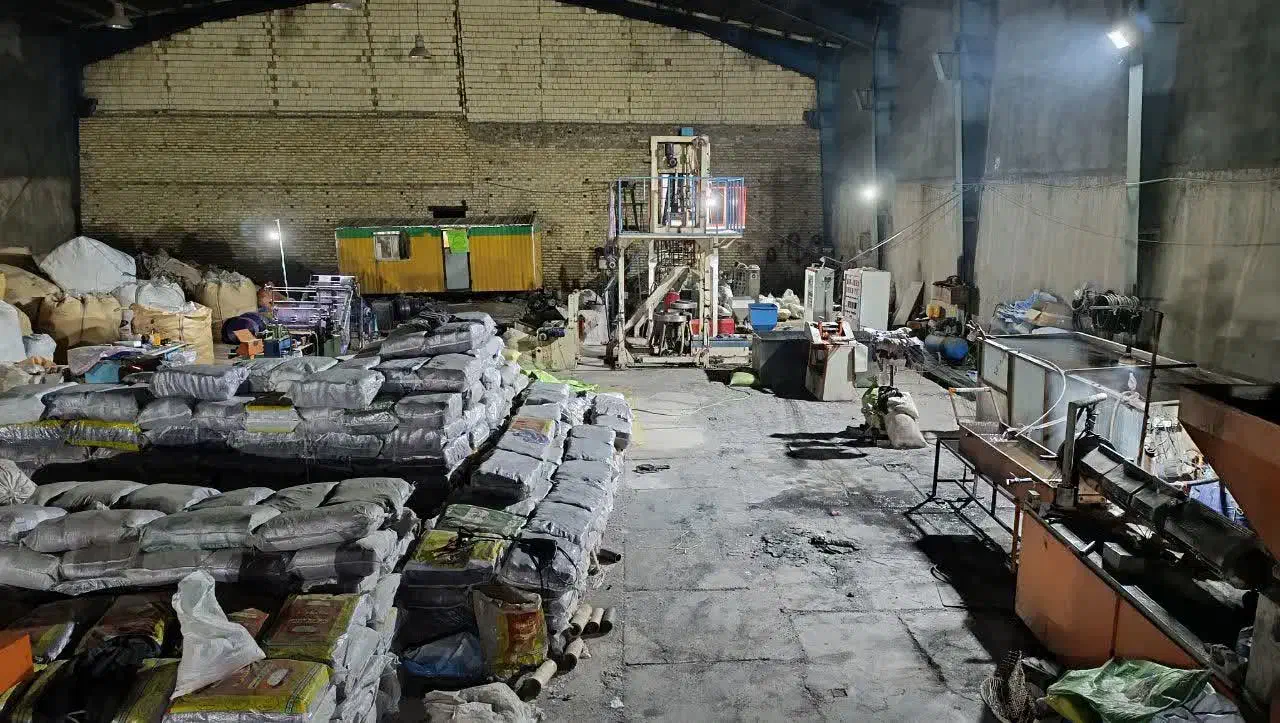 چند نیروی برای کار در کارگاه|استخدام صنعتی، فنی، مهندسی|نورآباد, |دیوار