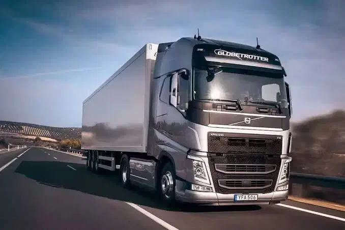 شرکت باربری ماشین سنگین ، بین شهری مرزی و داخلی|خدمات حمل و نقل|شریفآباد, |دیوار