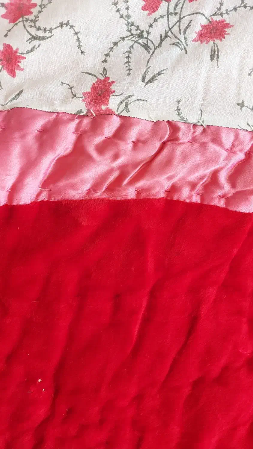 لحاف پنبه ای قدیمی|رختخواب، بالش، پتو|مبارکه, |دیوار