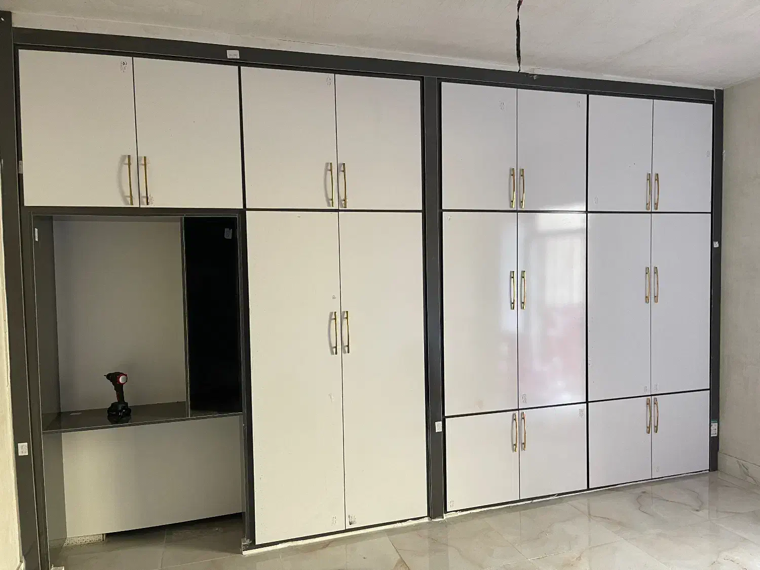 ساخت کمد دیواری اقساطی متری 3100|خدمات پیشه و مهارت|یاسوج, |دیوار