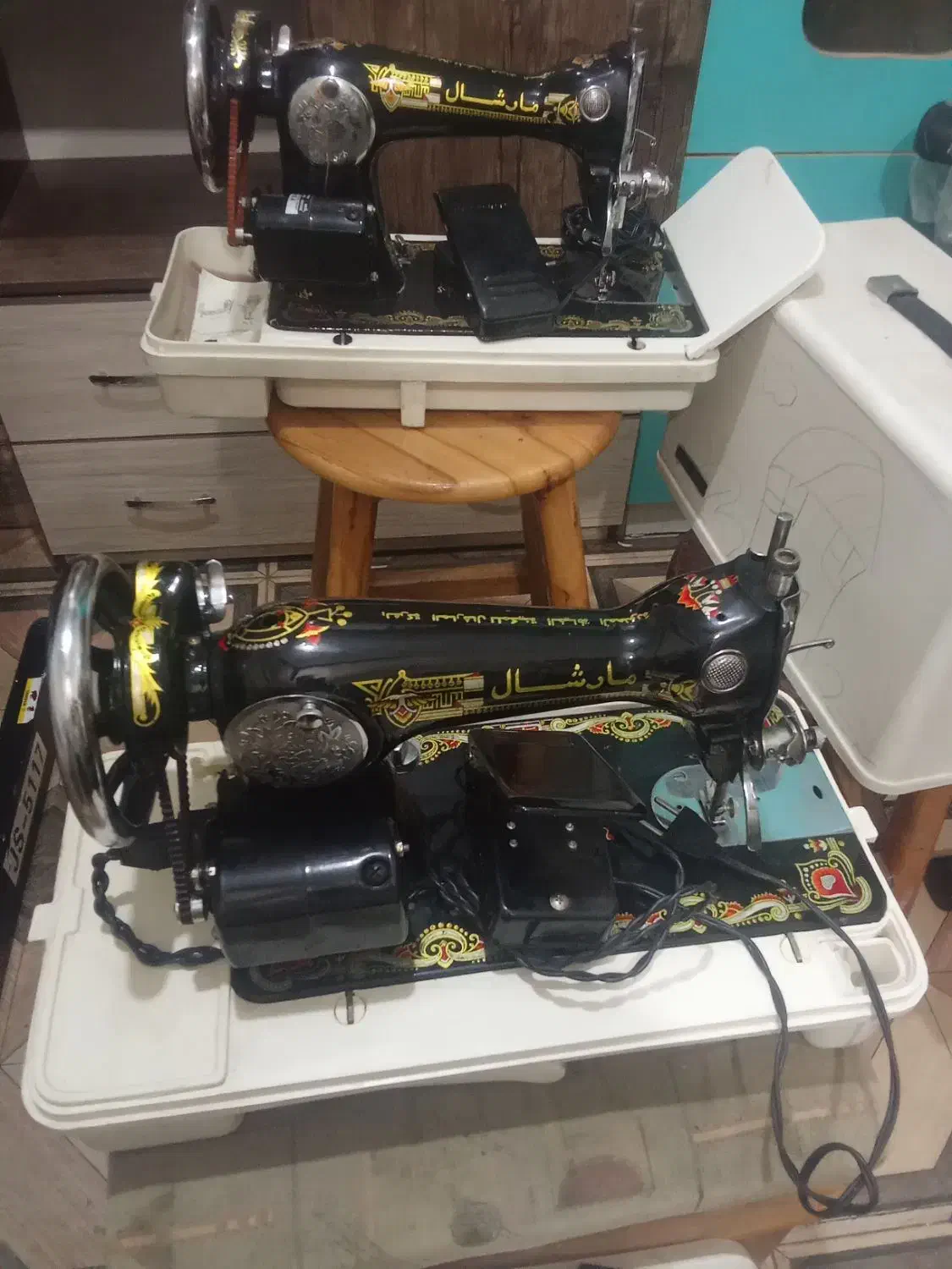 دو عدد چرخ مارشال|چرخ خیاطی و ریسندگی|شیراز, کوزه گری|دیوار