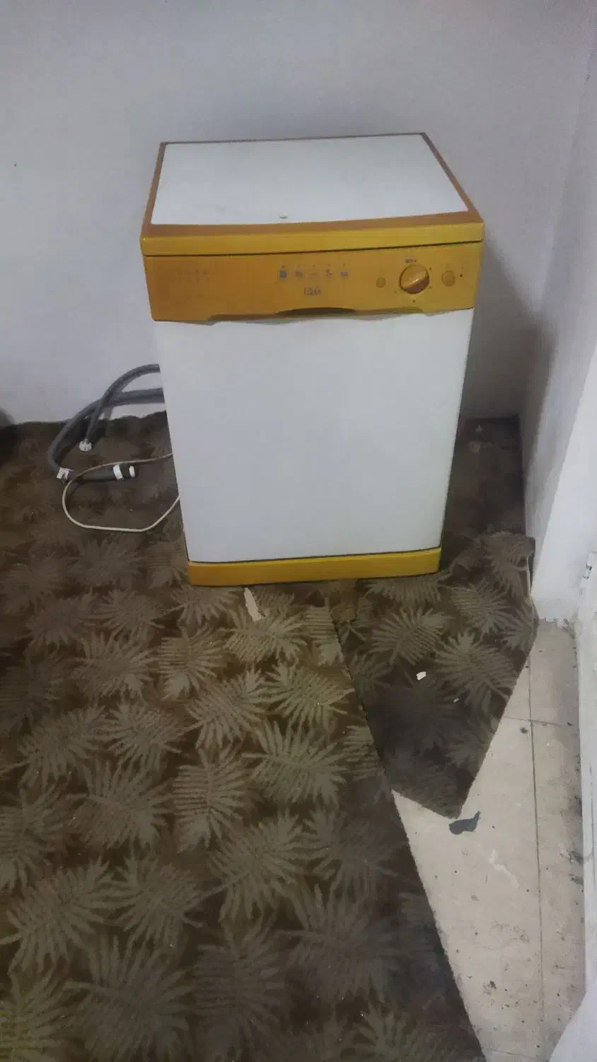 ماشین ظرفشویی|ماشین ظرفشویی|کیش, |دیوار