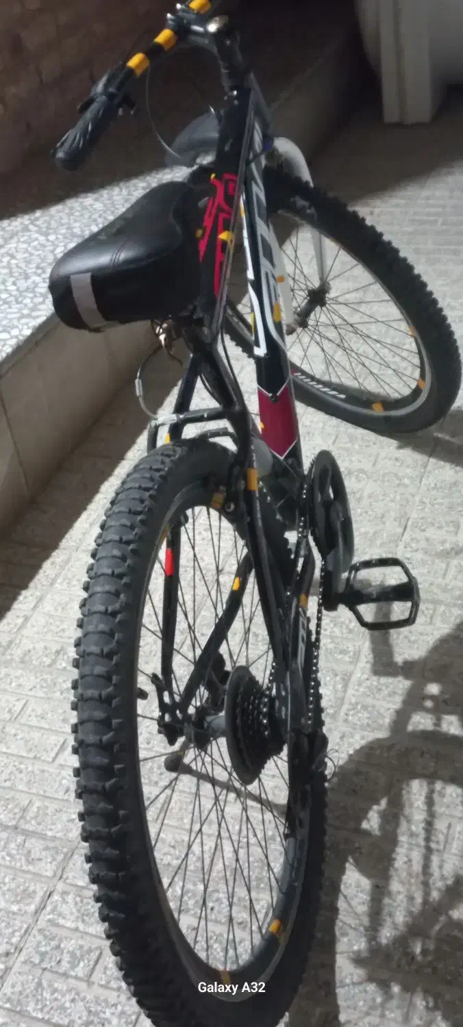 دوچرخه 26|دوچرخه، اسکیت، اسکوتر|مرودشت, بیست متری بیمارستان|دیوار