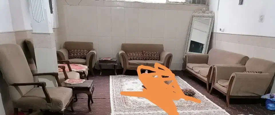 مبل نه نفره و آینه|مبلمان خانگی و میز عسلی|قنوات, |دیوار