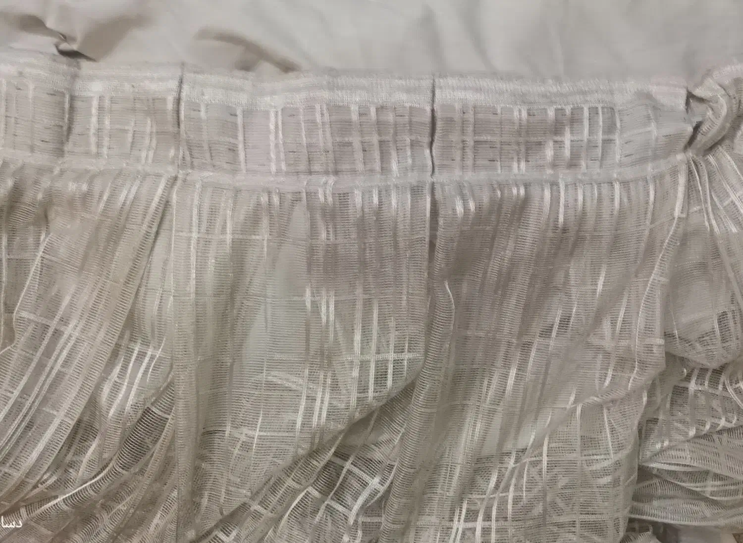 پرده|پرده، رانر، رومیزی|تهران, لویزان|دیوار