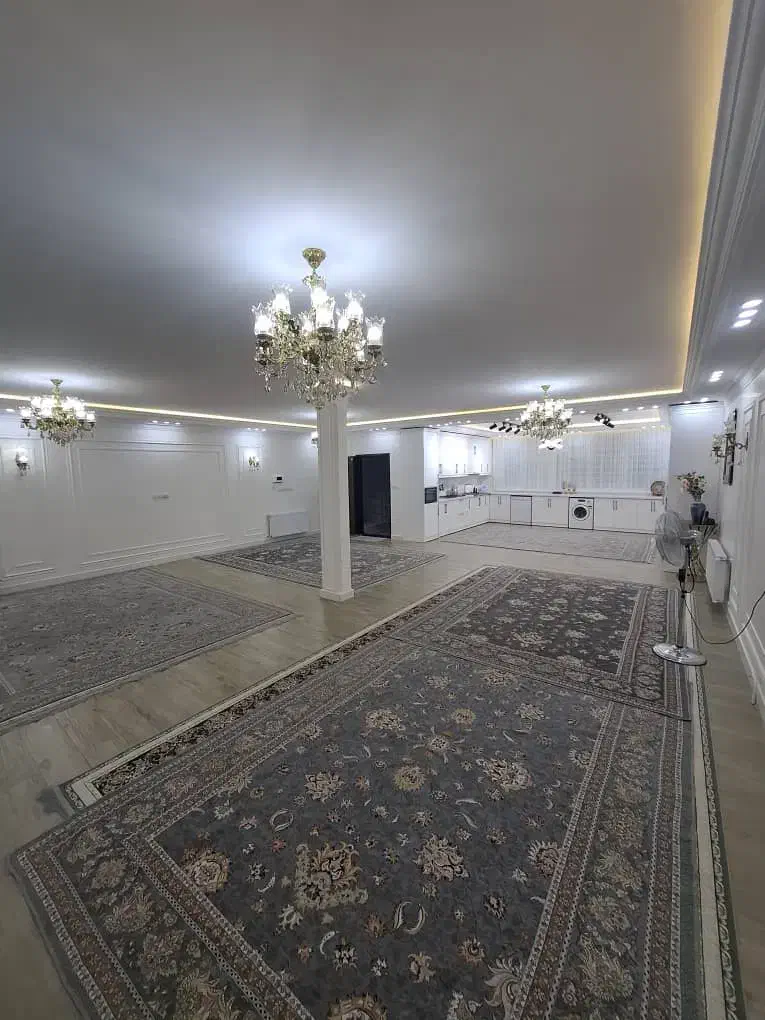 فروش ویلایی گلســرخی|فروش خانه و ویلا|بروجرد, |دیوار