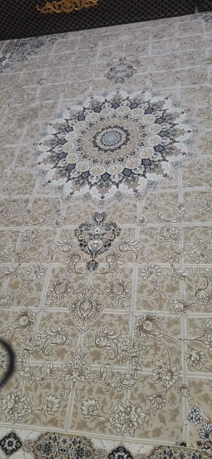 قالی|فرش|اهواز, کوی علوی|دیوار