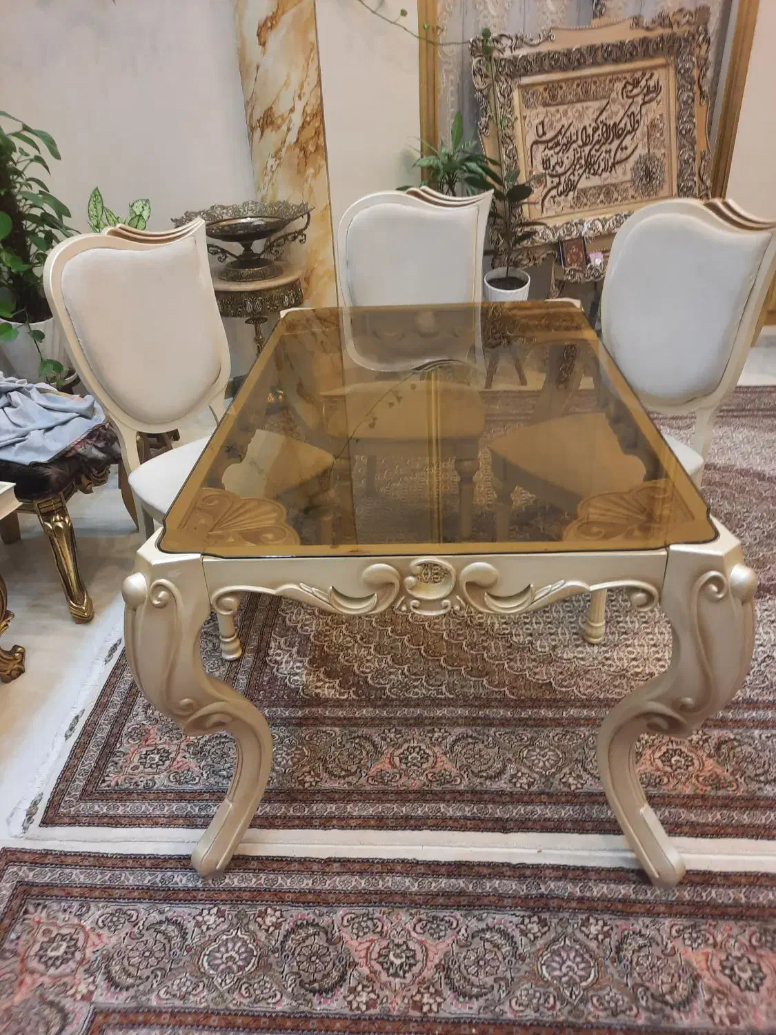 میز نهار خوری|میز و صندلی غذاخوری|قم, زنبیل آباد|دیوار