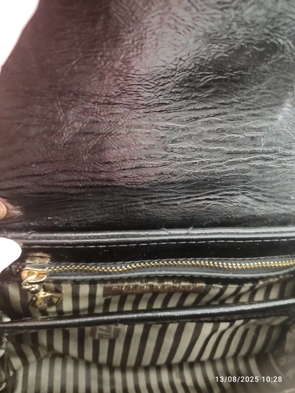 کیف مجلسی|کیف، کفش، کمربند|تبریز, |دیوار