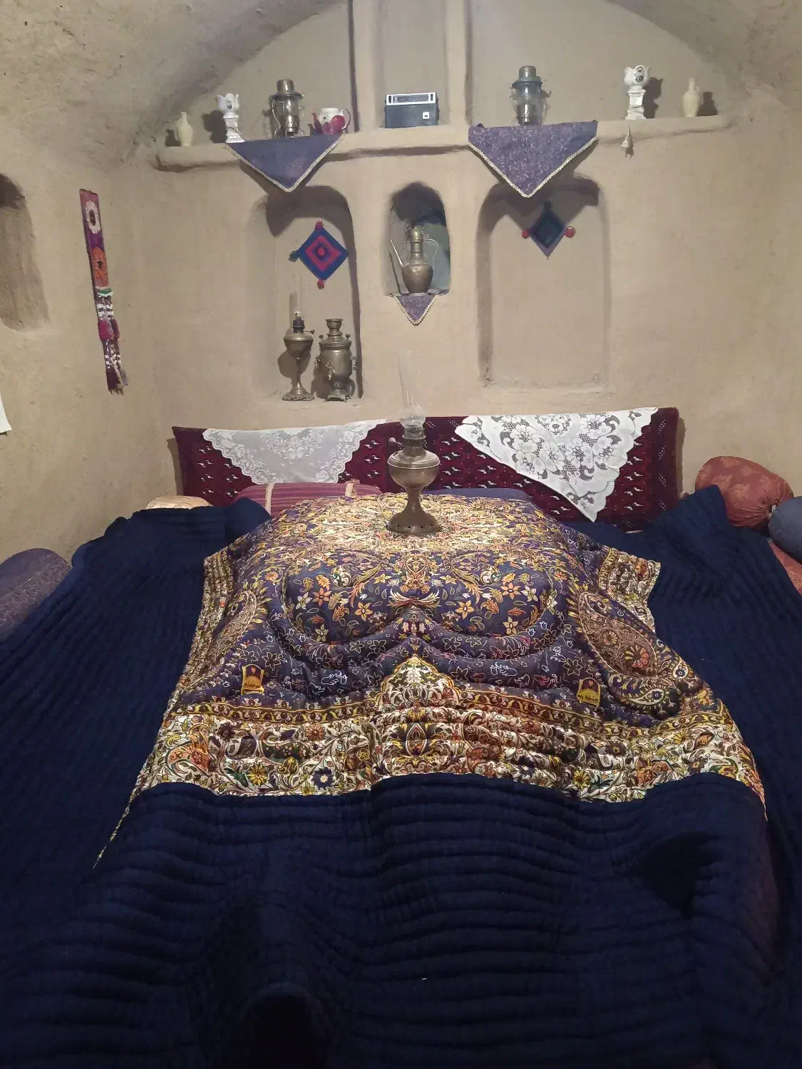 تولیدی لحاف کرسی و کالای خواب رستا|رختخواب، بالش، پتو|تربت‌حیدریه, منظر|دیوار