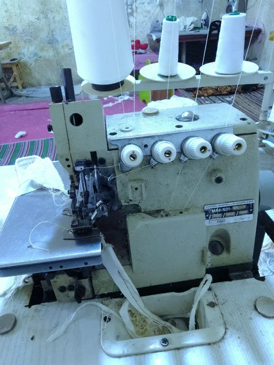 ۱۷ میلیون|چرخ خیاطی و ریسندگی|بهارستان, |دیوار