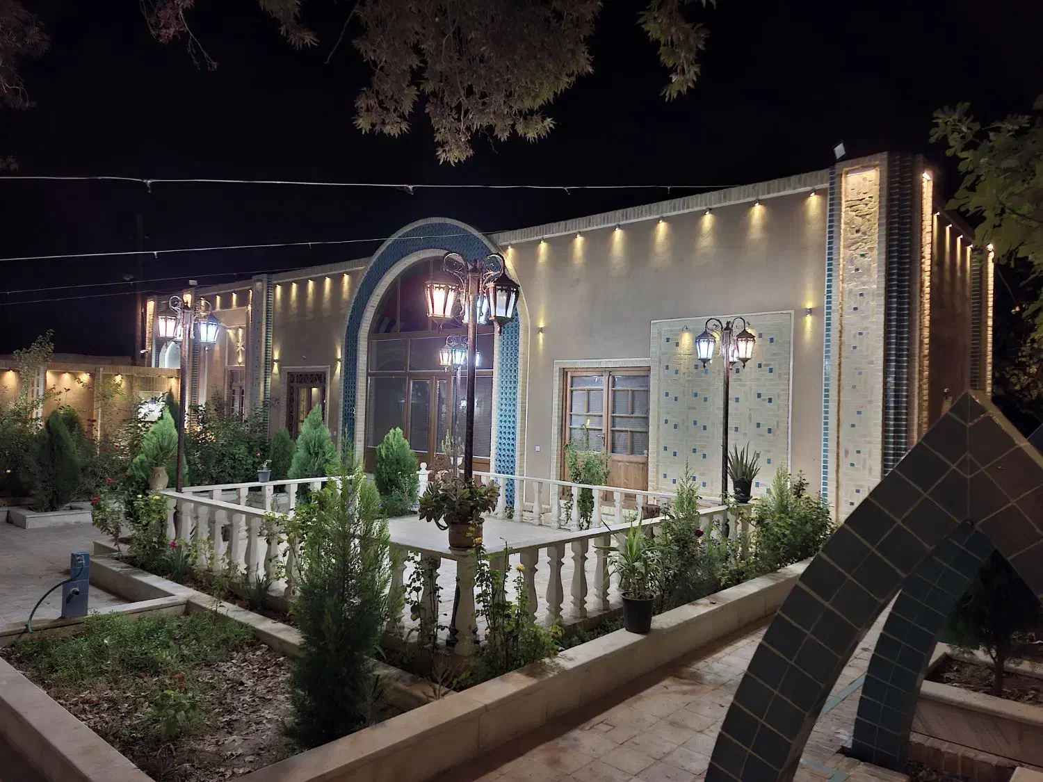 باغ ویلا سنتی مهریز|اجارهٔ کوتاه‌مدت ویلا و باغ|مهریز, |دیوار