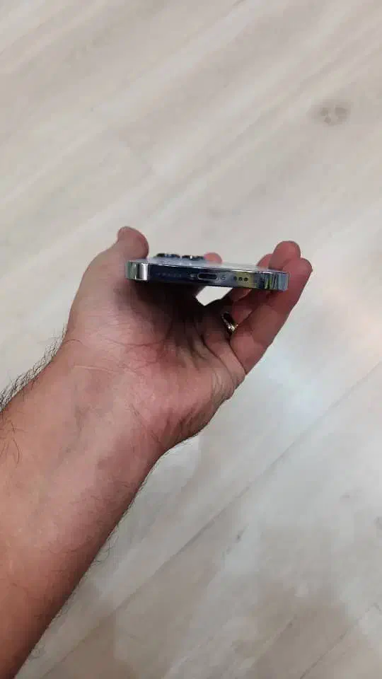 ۱۳ پرو یک ترا بایت|موبایل|اردبیل, |دیوار