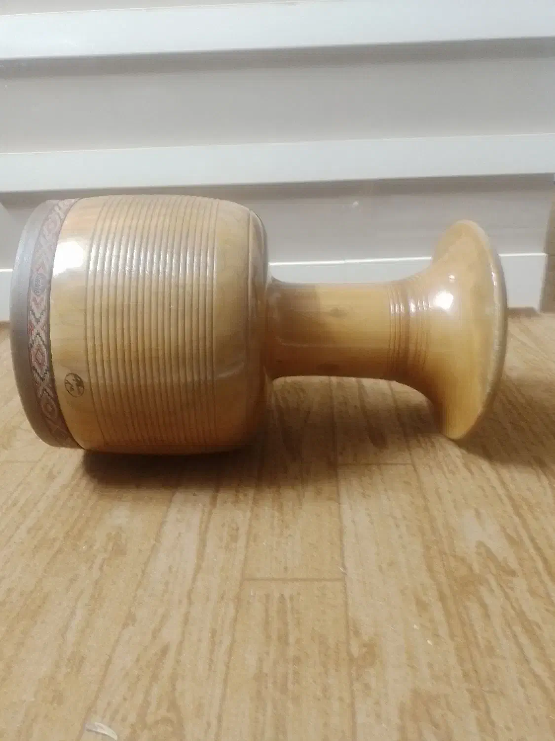 تنبک تک مهر شیرانی|سازهای سنتی|خمینیشهر, |دیوار