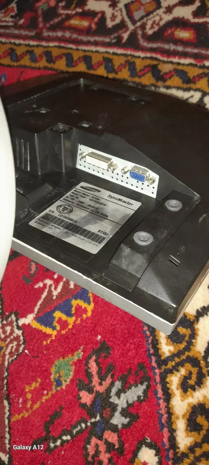 مانیتور ۱۵ اینچ برای دوربین مداربسته و غیره|قطعات و لوازم جانبی رایانه|تبریز, |دیوار