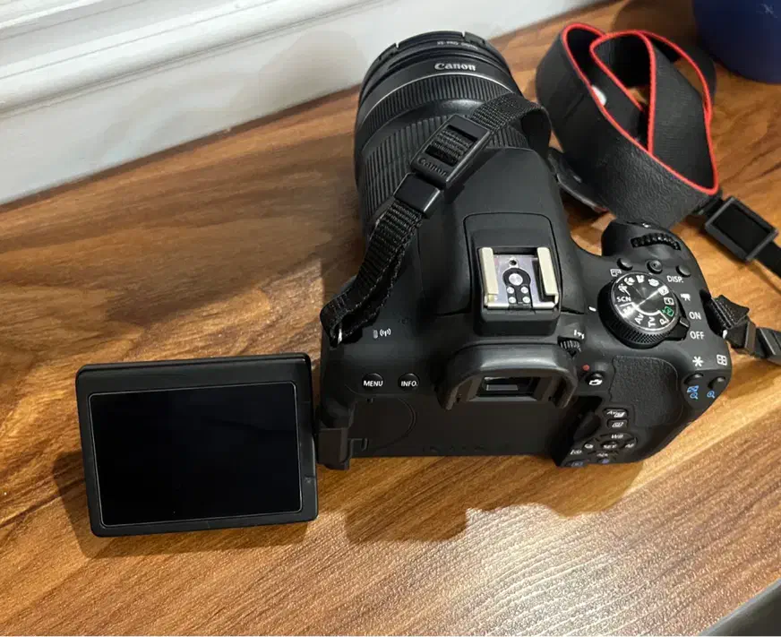 دوربین کانن 750D درحد نو|دوربین عکاسی و فیلم‌برداری|تهران, یوسف‌آباد|دیوار