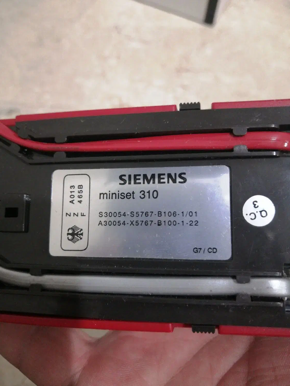 تلفن سیم دار قرمزکولکسیونی اصل المان|تلفن رومیزی|تهران, علم و صنعت|دیوار