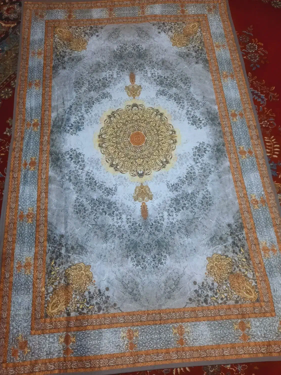 فرشینه فقط ۳۲۰ تومان|فرش|کرمان, |دیوار