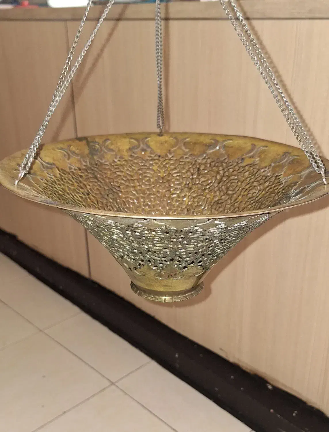 آویز برنجی مشبک، چراغ آویز قاجاری، یا بخورسوز سنتی|صنایع دستی و سایر لوازم تزئینی|تهران, قیطریه|دیوار
