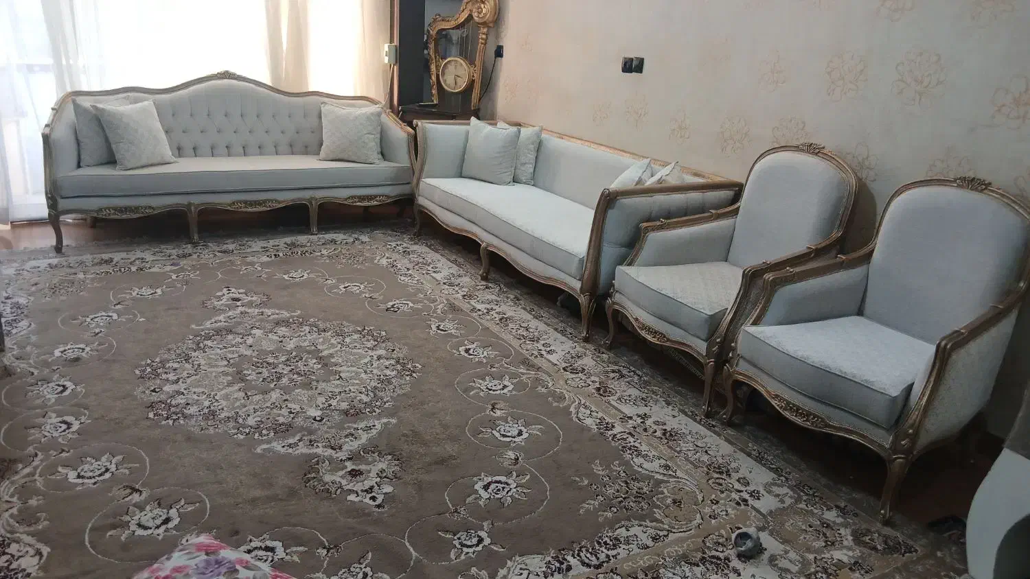 مبلدفرانسوی دو گل|مبلمان خانگی و میز عسلی|شاندیز, |دیوار