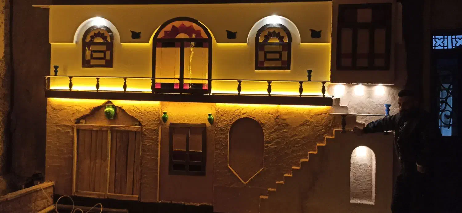 کار کناف تایل دامپا نورپردازی دیوارپوش|خدمات پیشه و مهارت|صدرا-فارس, فاز ۱|دیوار