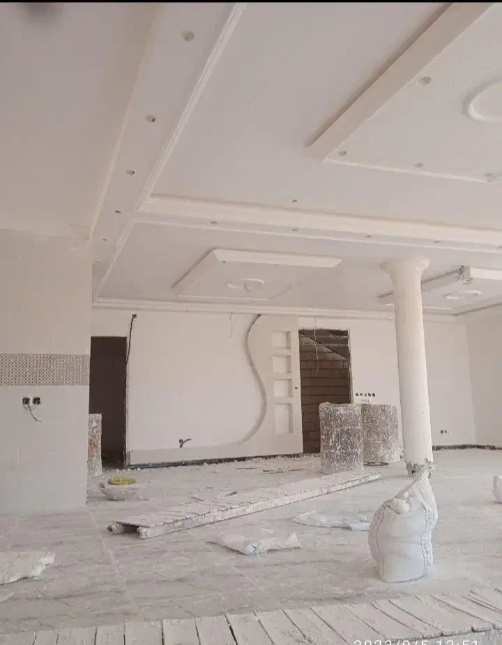 انجام سفید کاری وطرح اتوبوسی (نورمخفیبافیبر)|خدمات پیشه و مهارت|الشتر, |دیوار