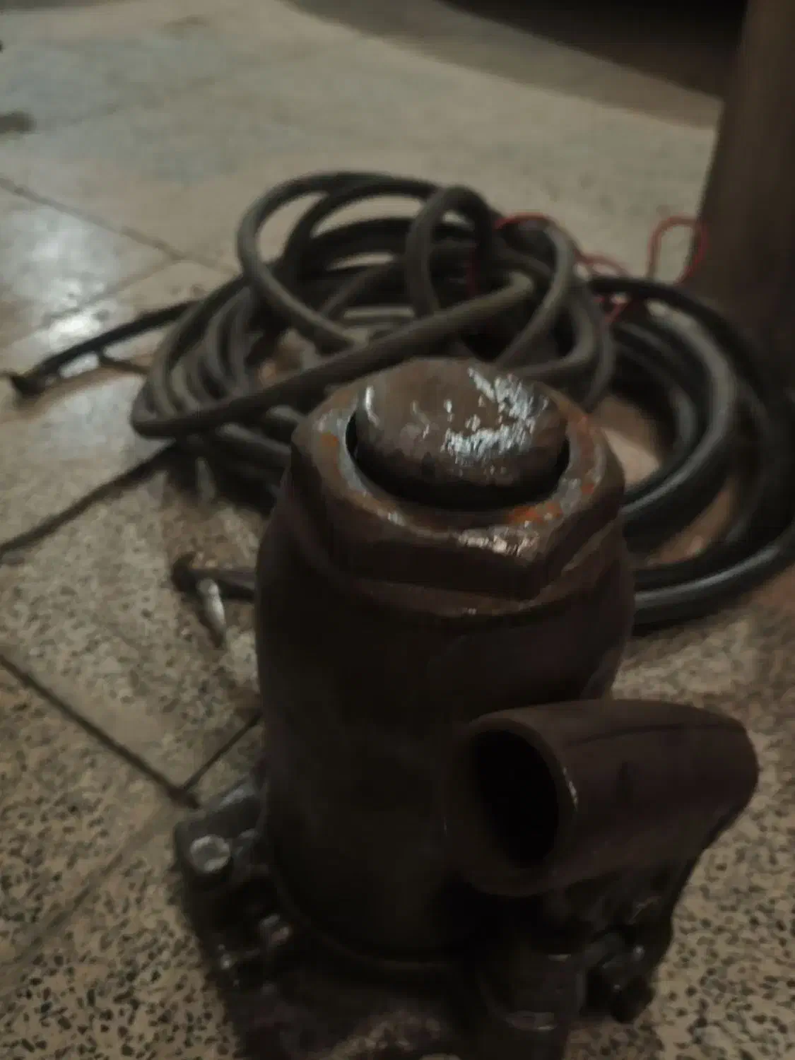 جک و شلنگ|ابزارآلات|شاهین‌شهر, شهرک ردانی پور|دیوار