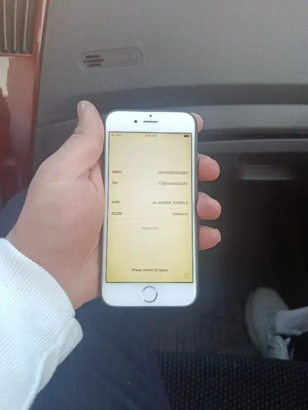 ایفن ۶|موبایل|تهران, آبشار تهران (دریاچه)|دیوار