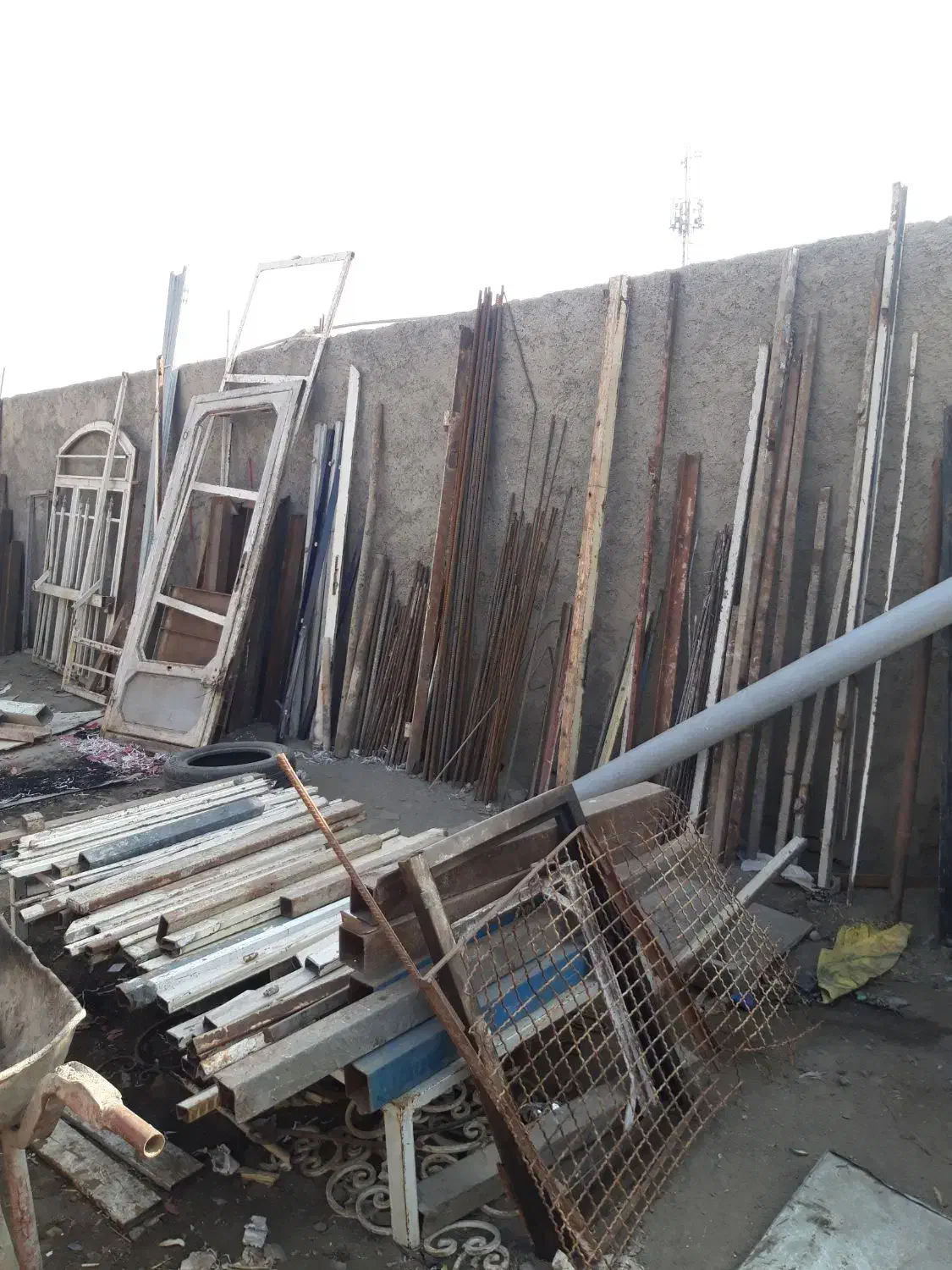 فروش و خرید ضایعات نقدا سرتاسر مشهد|عمدهفروشی|مشهد, نوید|دیوار