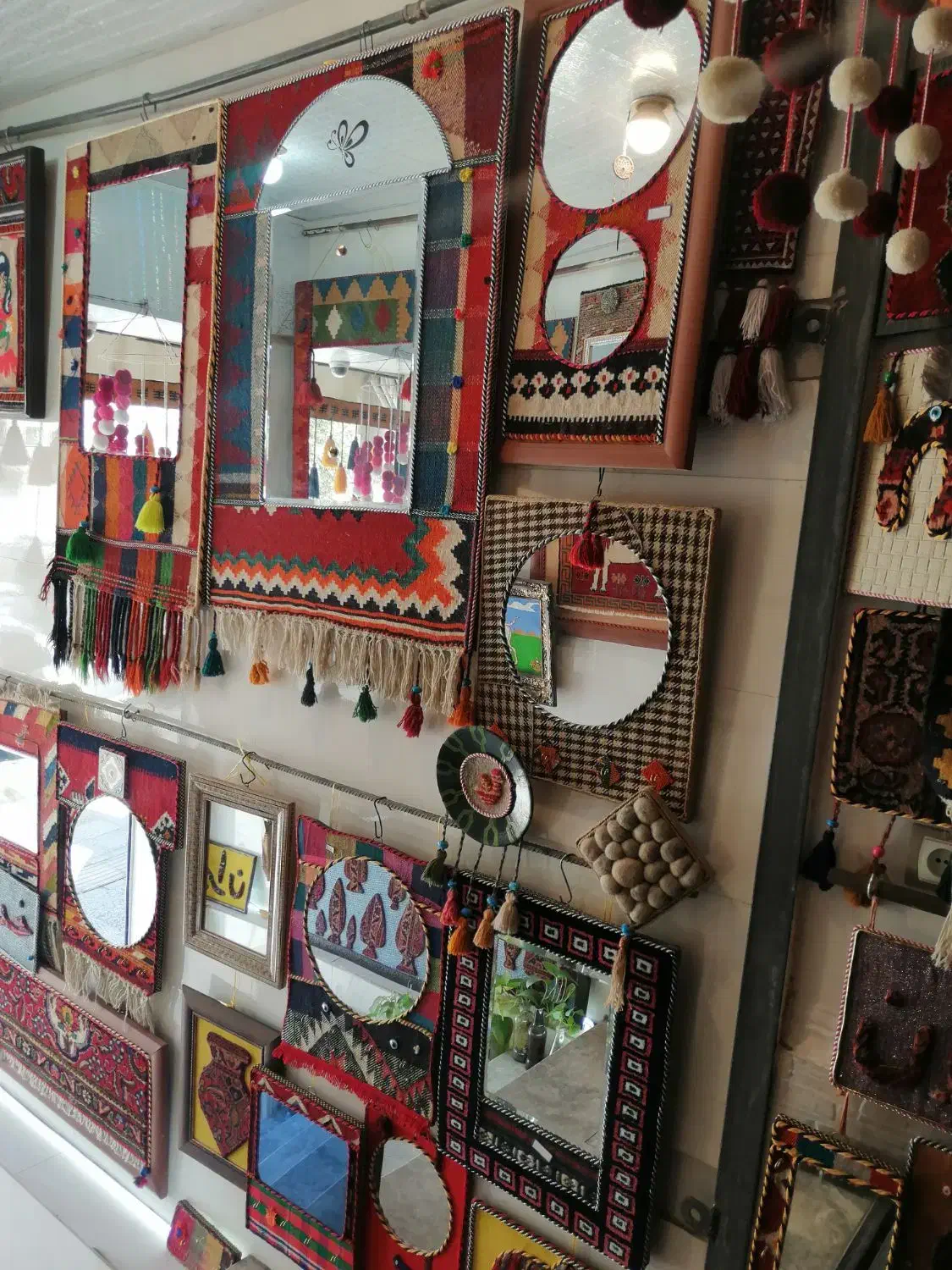 ایینه سنتی، دستبافت، قشقایی|گلیم، جاجیم، گبه|شیراز, شهرک امام حسین|دیوار