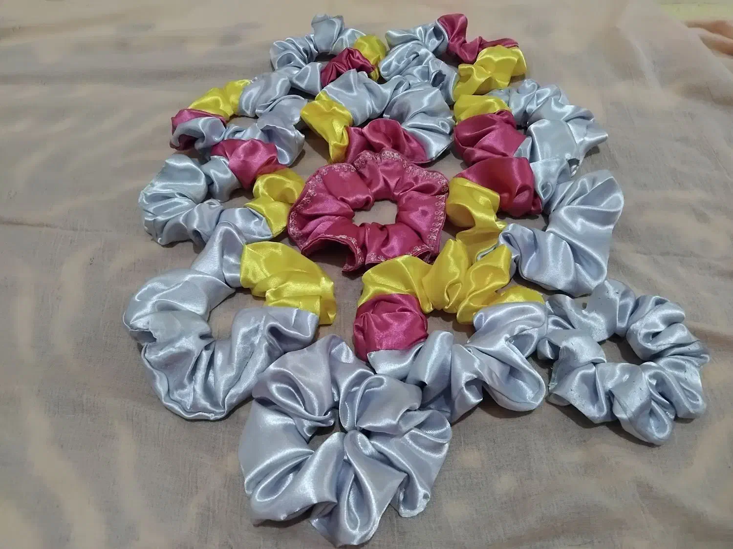 اسکرانجی..کش مو|لوازم خیاطی و بافتنی|بندر دیر, |دیوار