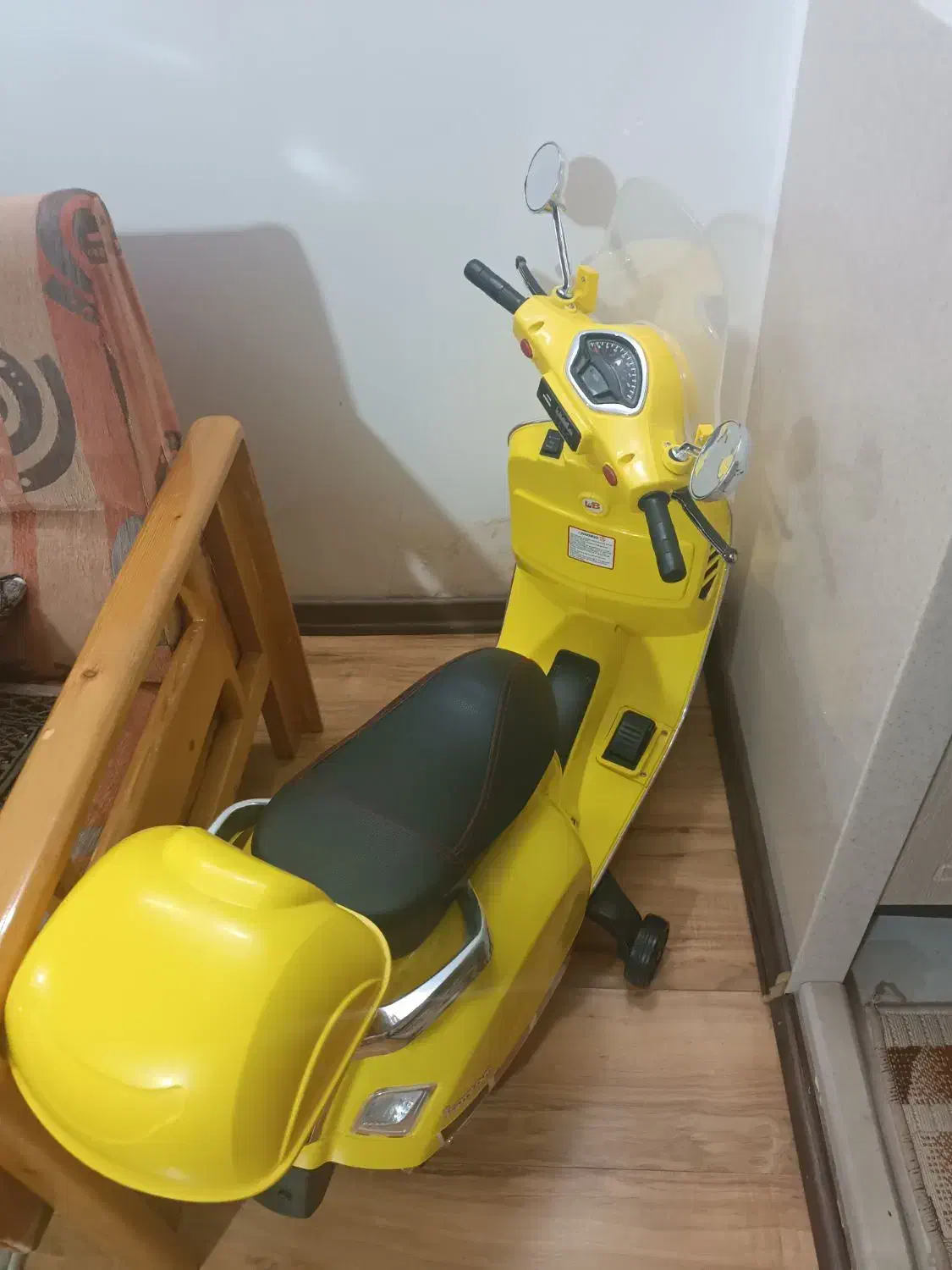 موتور برقی|دوچرخه، اسکیت، اسکوتر|گنبد کاووس, |دیوار