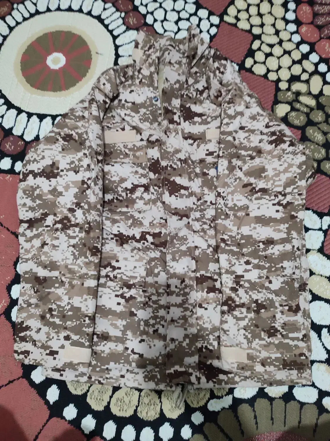 اورکت دیجیتالی خاکی|لباس|بم, |دیوار