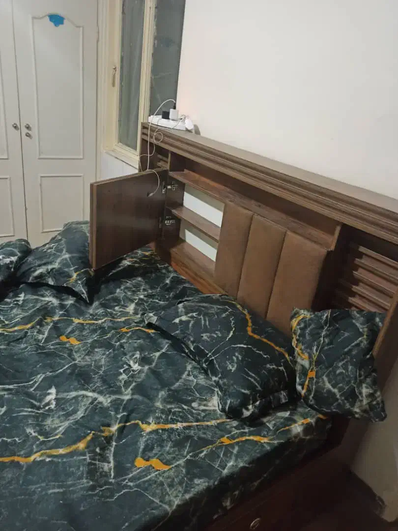 سرویس خواب|تخت و سرویس خواب|شاهین‌شهر, فیض|دیوار